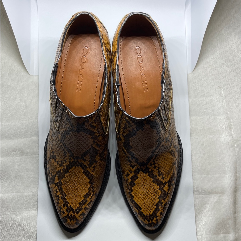 Coach Women’s Tan and Black w/Snakeskin Boots Size 7 C US 37.5 EUR - Picture 2 of 13